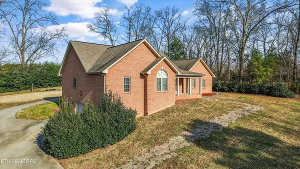 $587,500 | 637 Baye Road, Rutledge, TN 37861