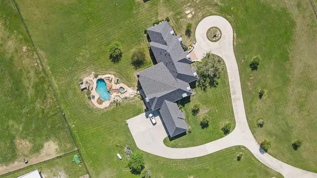 a view of outdoor space