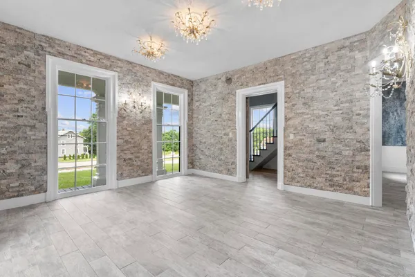 $575,000 | 286 Marlborough Street, Portland, CT 06480