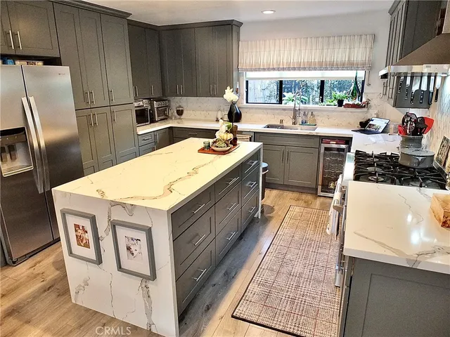 $1,495,000 | 2705 North Flower Street, Santa Ana, CA 92706