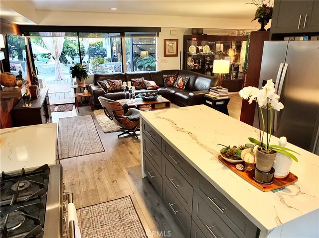 $1,495,000 | 2705 North Flower Street, Santa Ana, CA 92706