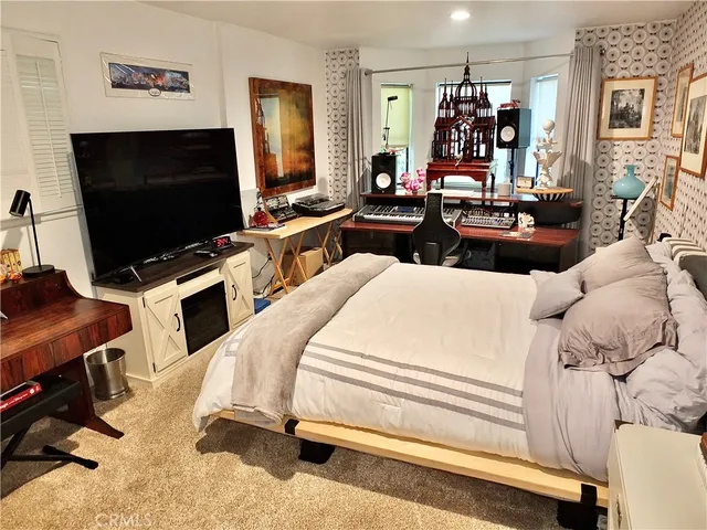 $1,495,000 | 2705 North Flower Street, Santa Ana, CA 92706