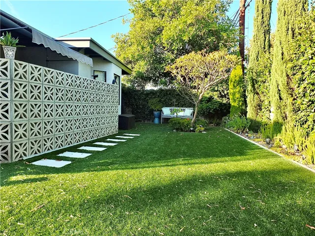 $1,495,000 | 2705 North Flower Street, Santa Ana, CA 92706