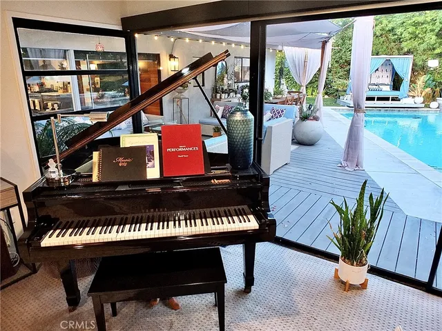 $1,495,000 | 2705 North Flower Street, Santa Ana, CA 92706