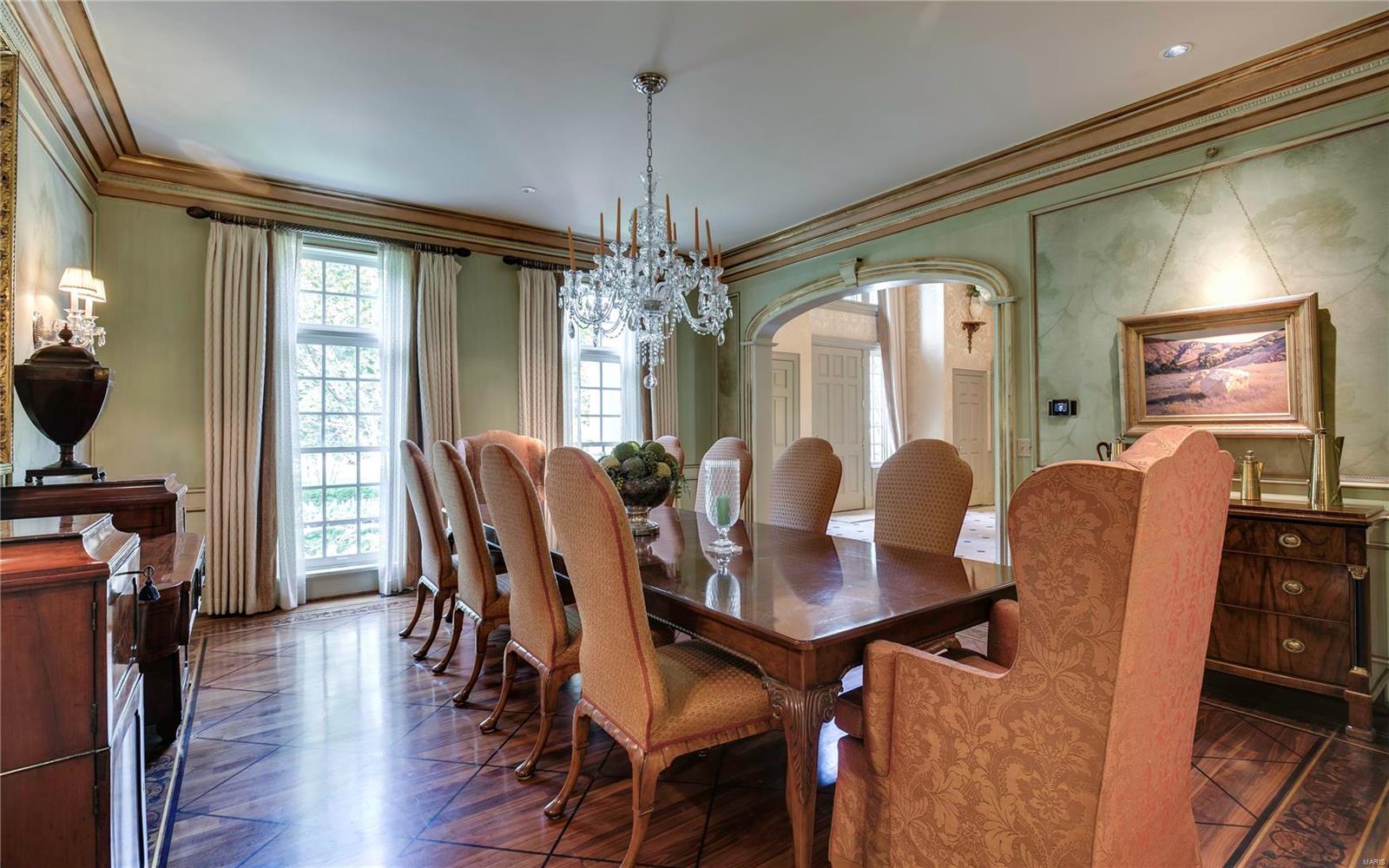 564 Barnes Road Ladue, MO 63124 - Photo 8 of 55