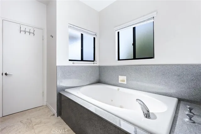 $1,525,000 | 1908 Belmont Lane, Unit A, Redondo Beach, CA 90278