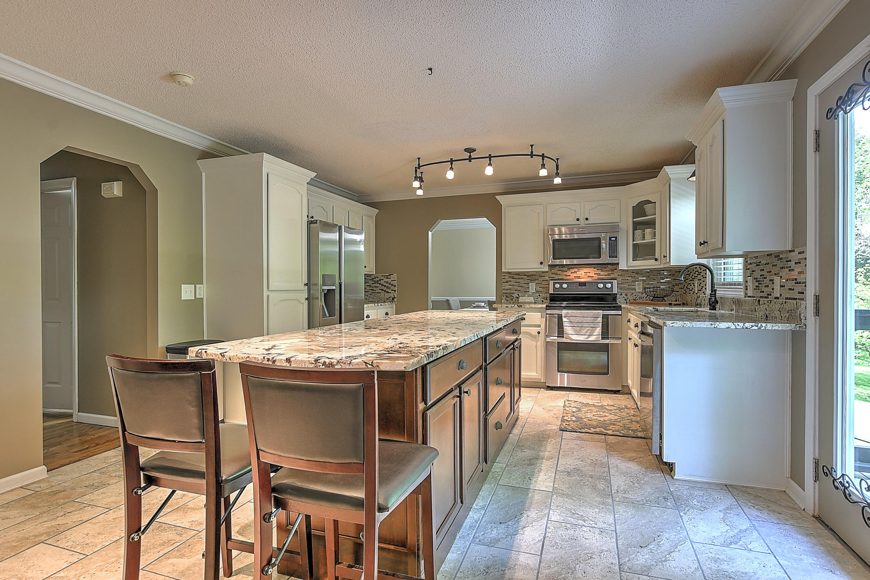 175 Eastern Star Road Kingsport, TN 37663 - Photo 17 of 49 175 Eastern Star Rd-17