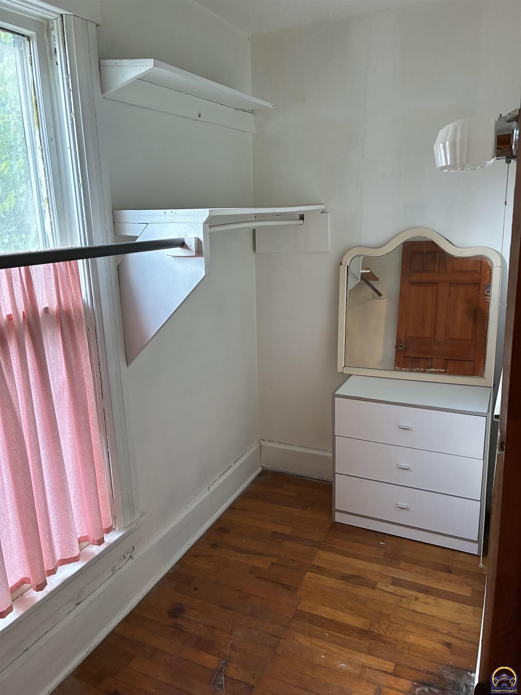 1279 Southwest MacVicar Avenue Topeka, KS 66604 - Photo 31 of 34