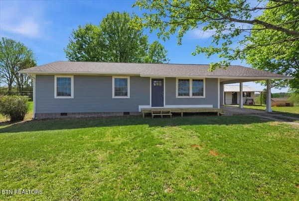 $375,000 | 213 Lou Goddard Lane, Greenback, TN 37742