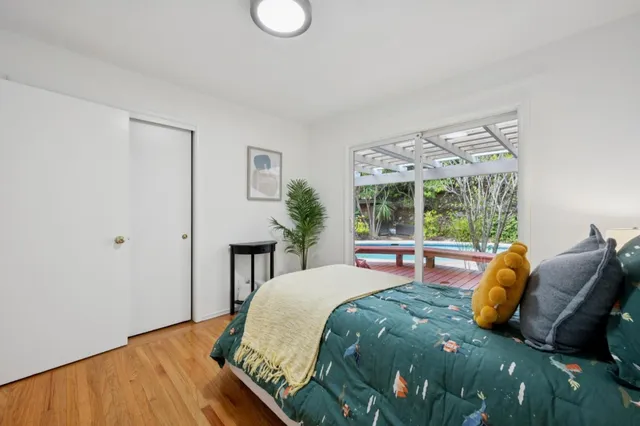 $2,200,000 | 723 Canyon Road, Redwood City, CA 94062