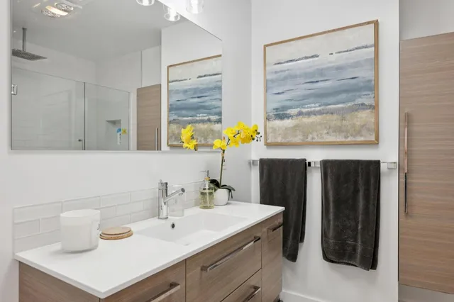 $2,200,000 | 723 Canyon Road, Redwood City, CA 94062