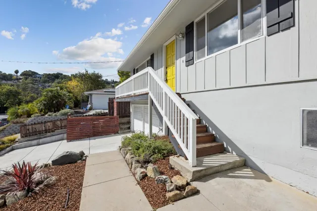 $2,200,000 | 723 Canyon Road, Redwood City, CA 94062