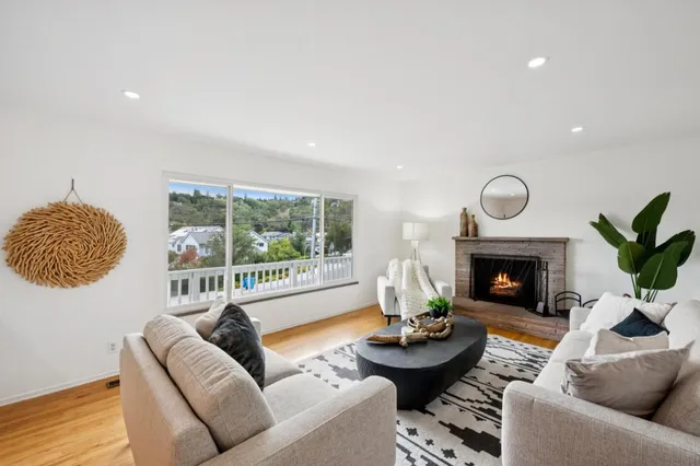 $2,200,000 | 723 Canyon Road, Redwood City, CA 94062