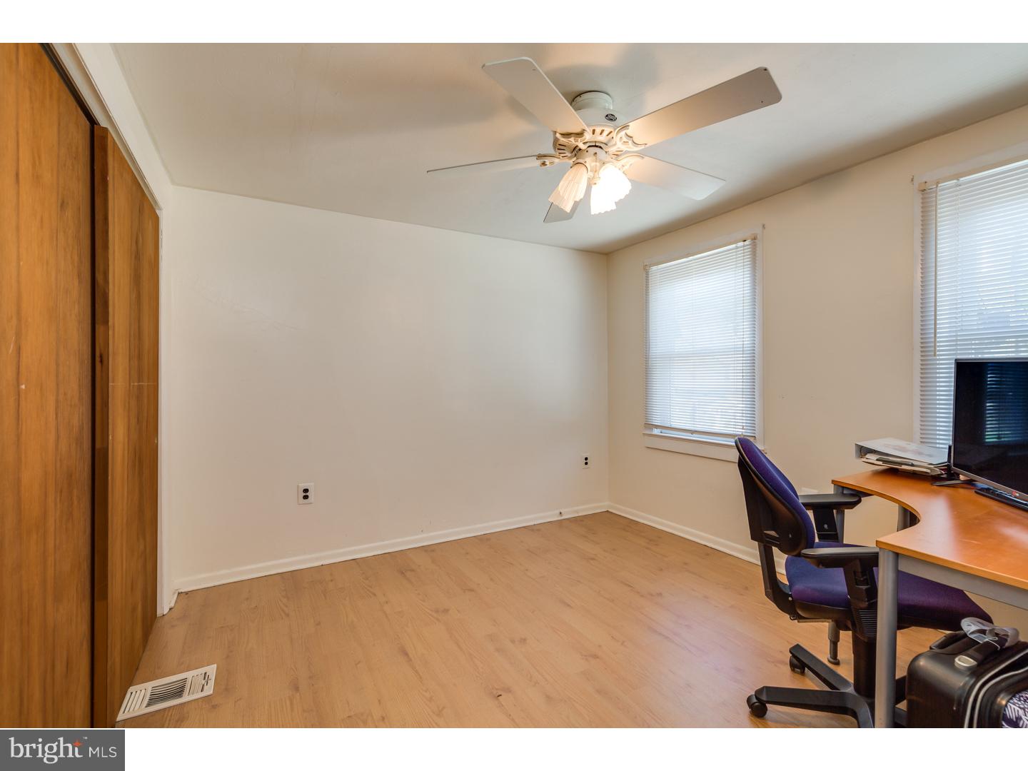 433 Ash Street Delanco, NJ 08075 - Photo 13 of 20 Bedroom 2