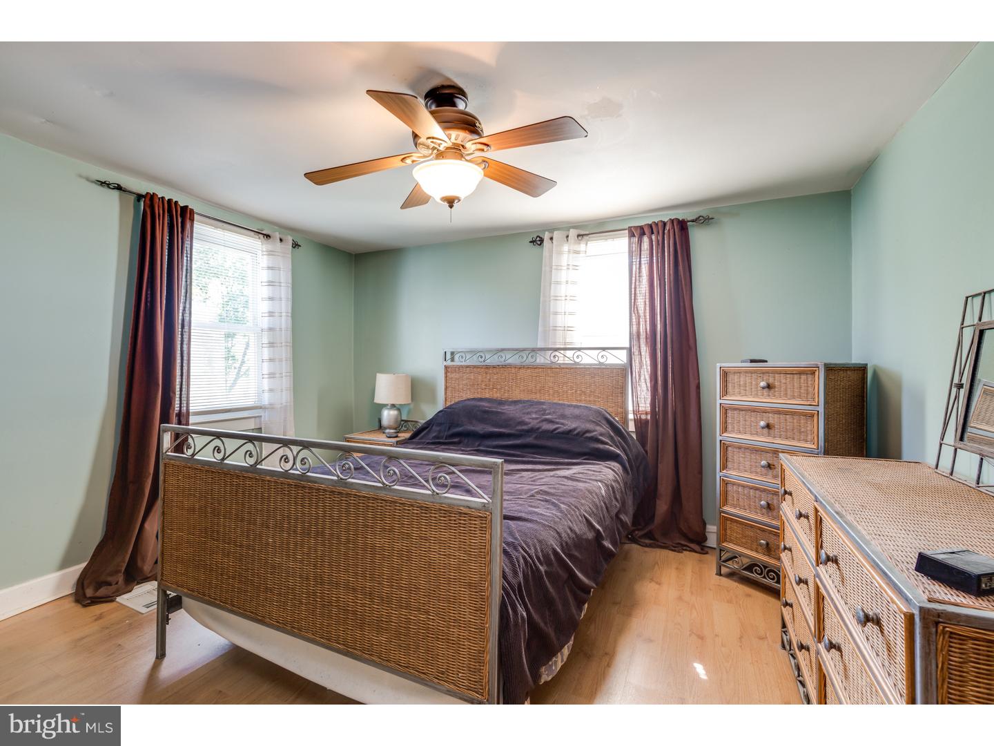 433 Ash Street Delanco, NJ 08075 - Photo 14 of 20 Bedroom - Main