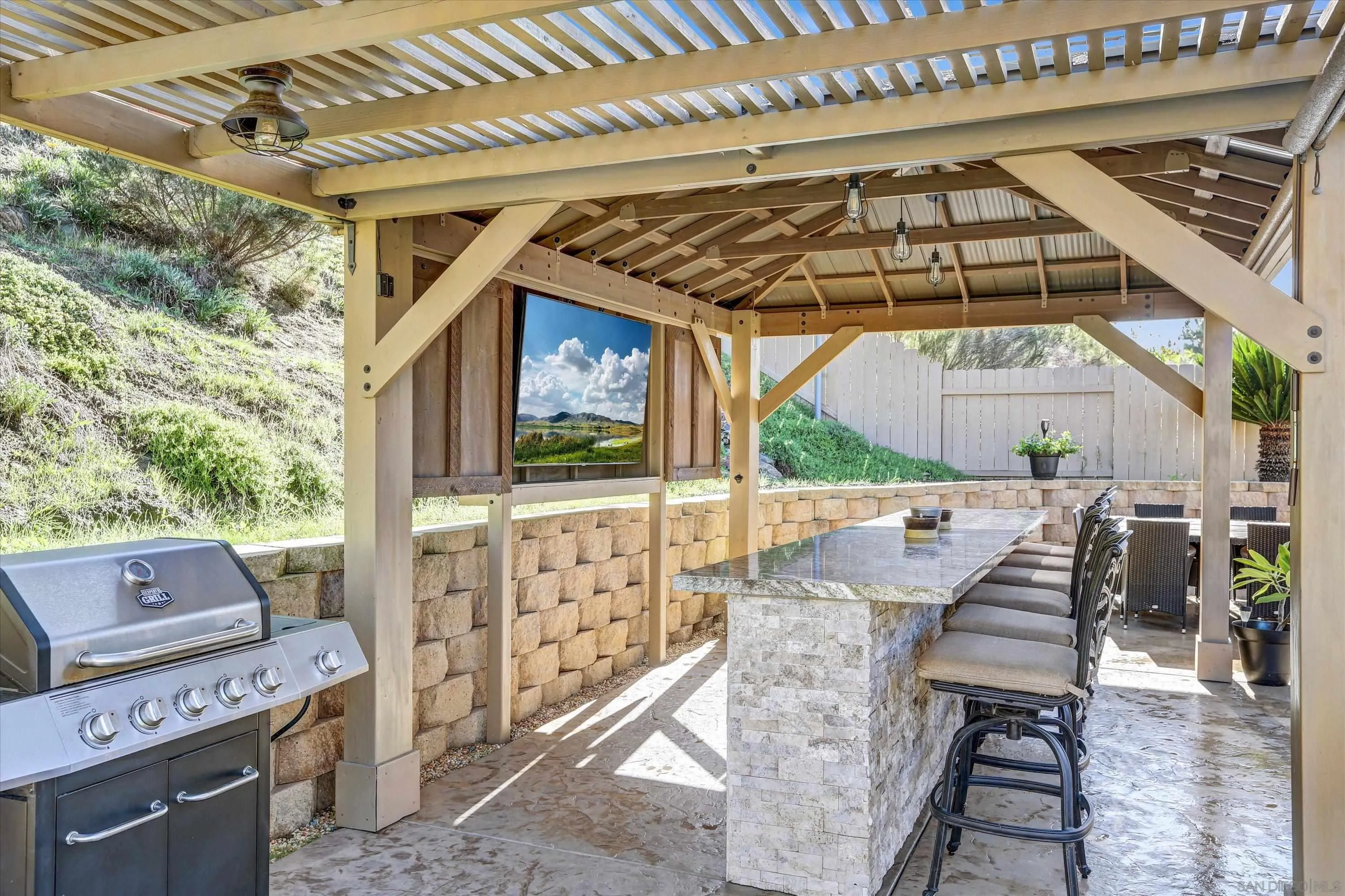 9448 Palomino Ridge Drive Lakeside, CA 92040 - Photo 25 of 35 a view of an outdoor space