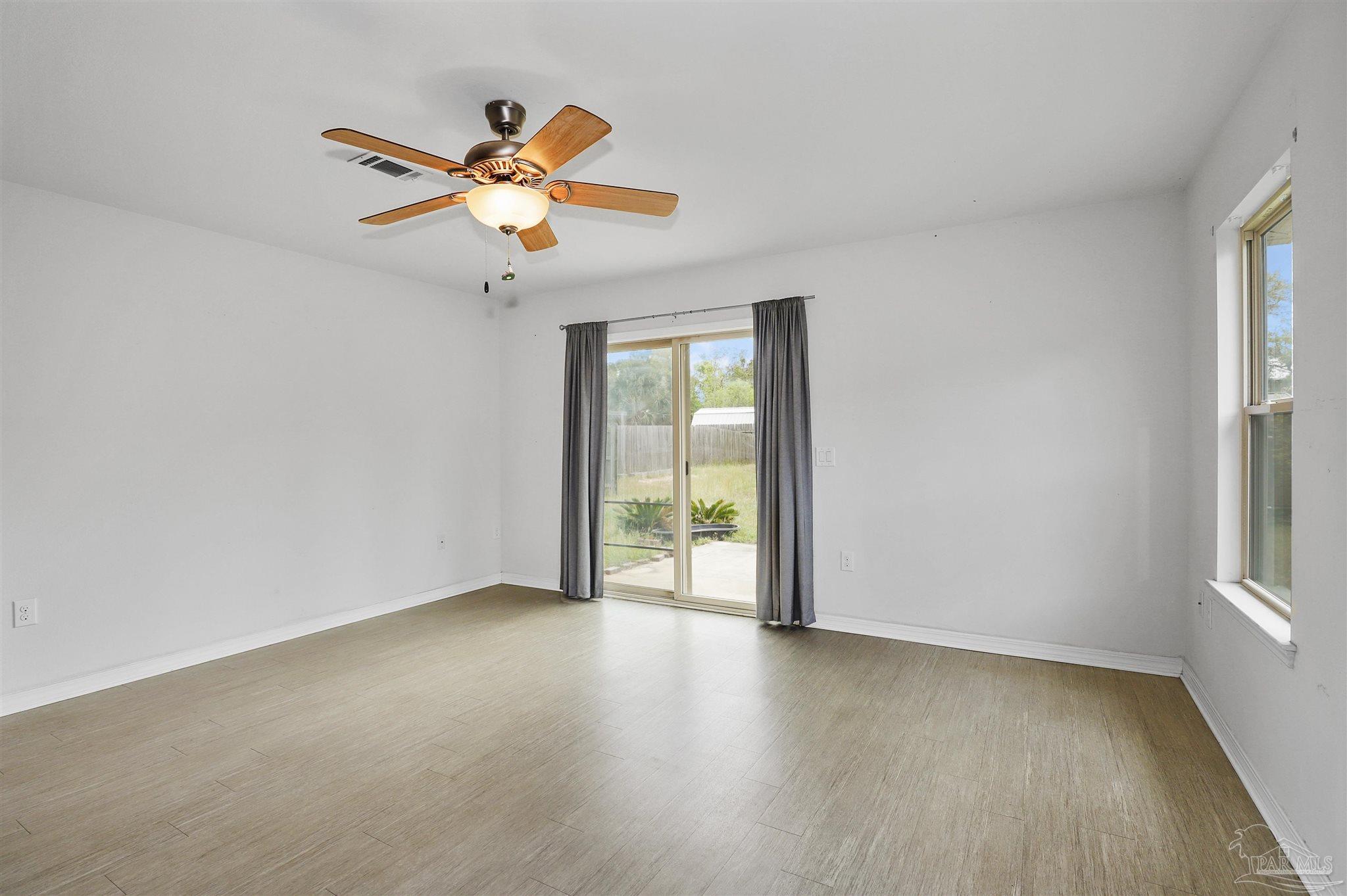 5953 Fairlands Road Milton, FL 32583 - Photo 9 of 39