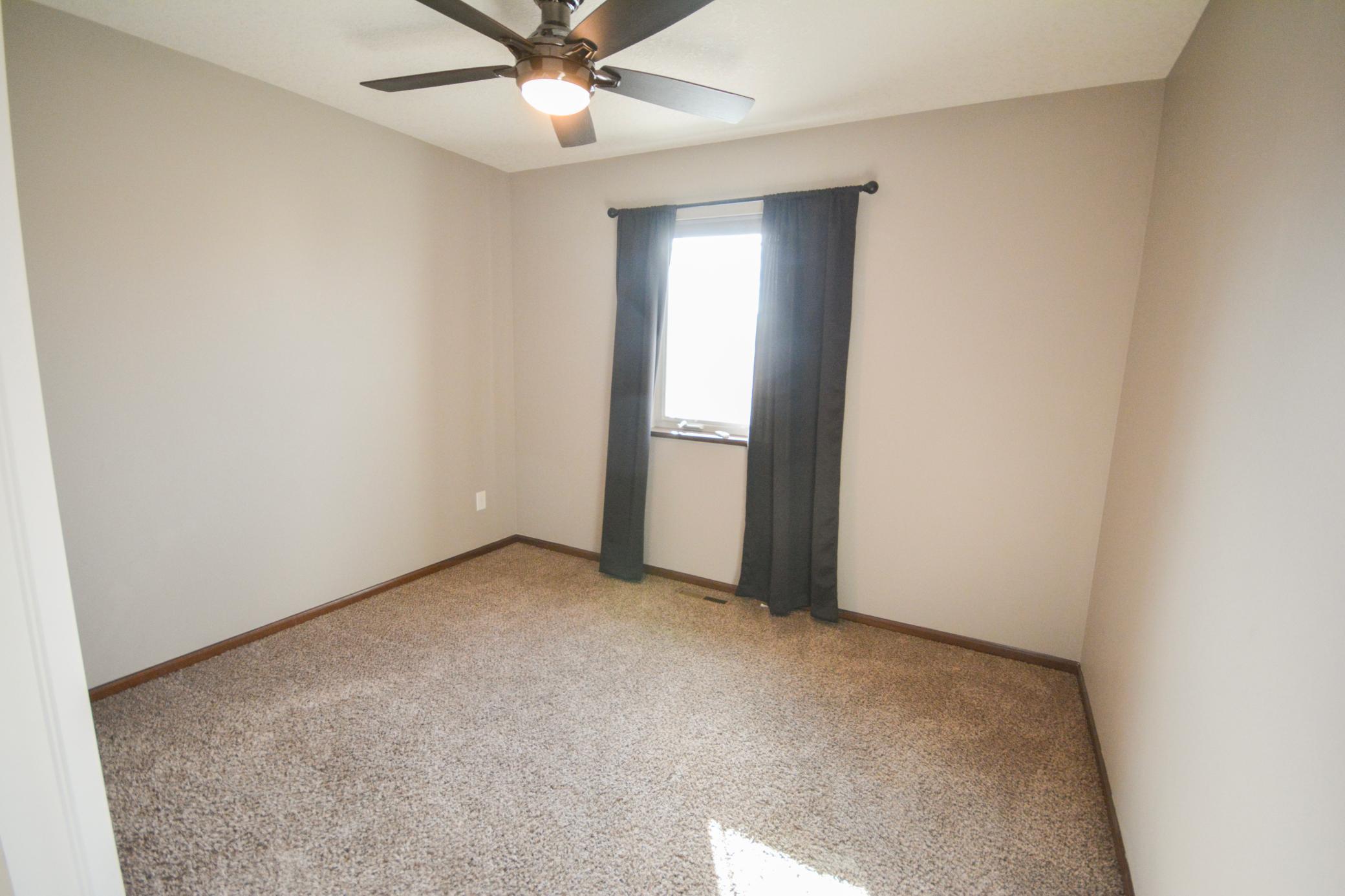 5103 61st Street Northwest Rochester, MN 55901 - Photo 12 of 14