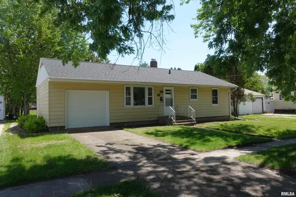 $115,000 | 1465 Florence Avenue, Galesburg, IL 61401