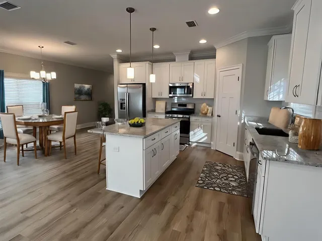 $2,750 | 200 Cottage Court, Tallahassee, FL 32308