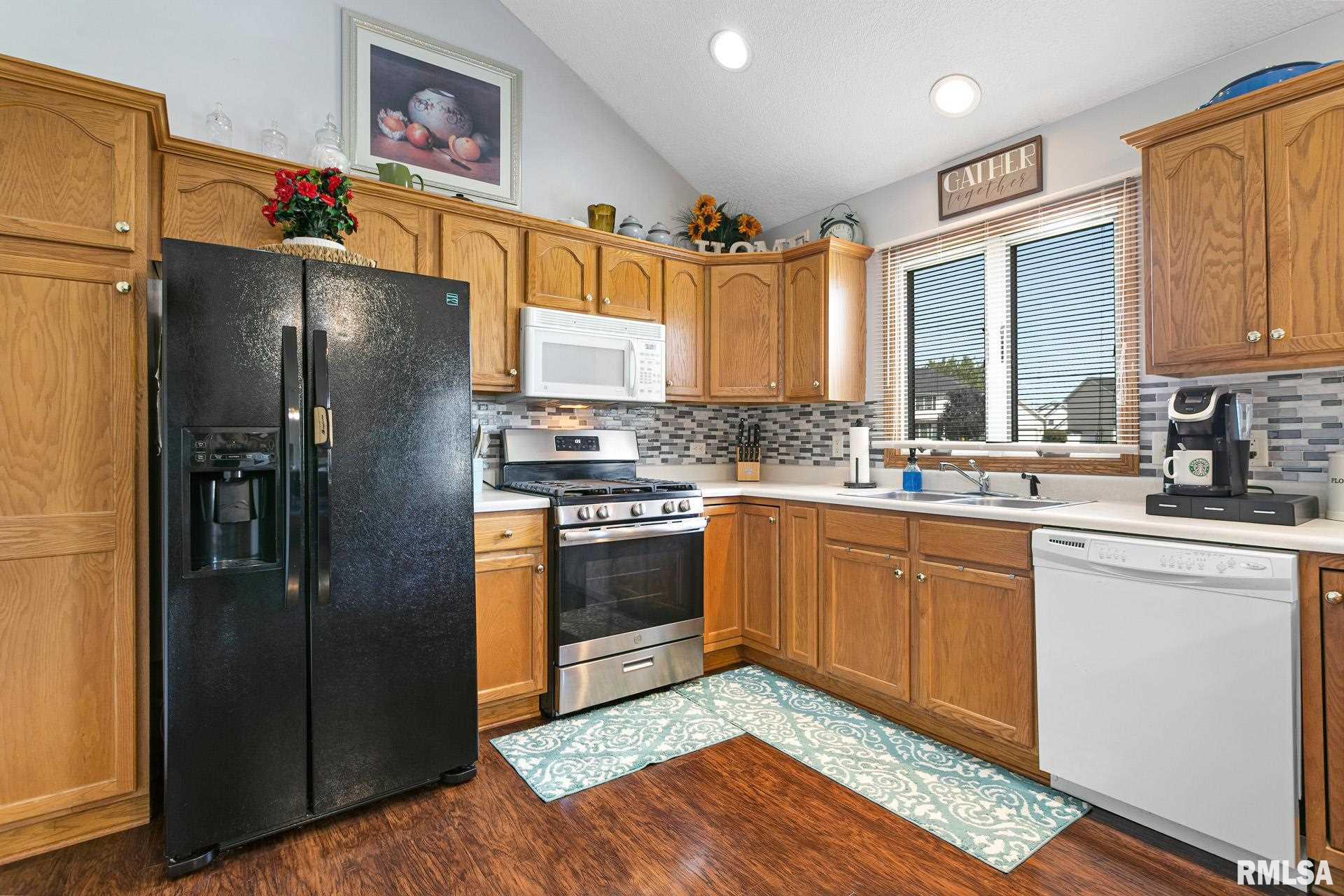 5613 Appomattox Road Davenport, IA 52806 - Photo 14 of 29 Gallery Image 14
