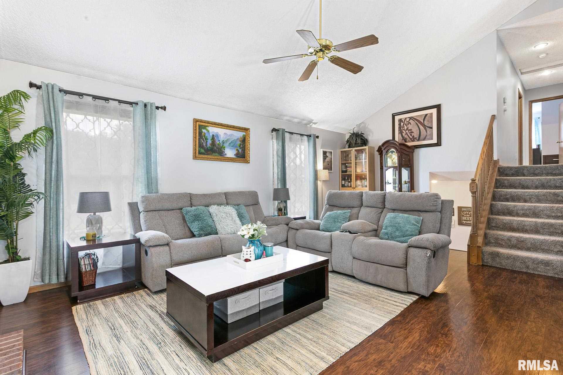 5613 Appomattox Road Davenport, IA 52806 - Photo 8 of 29 Gallery Image 8