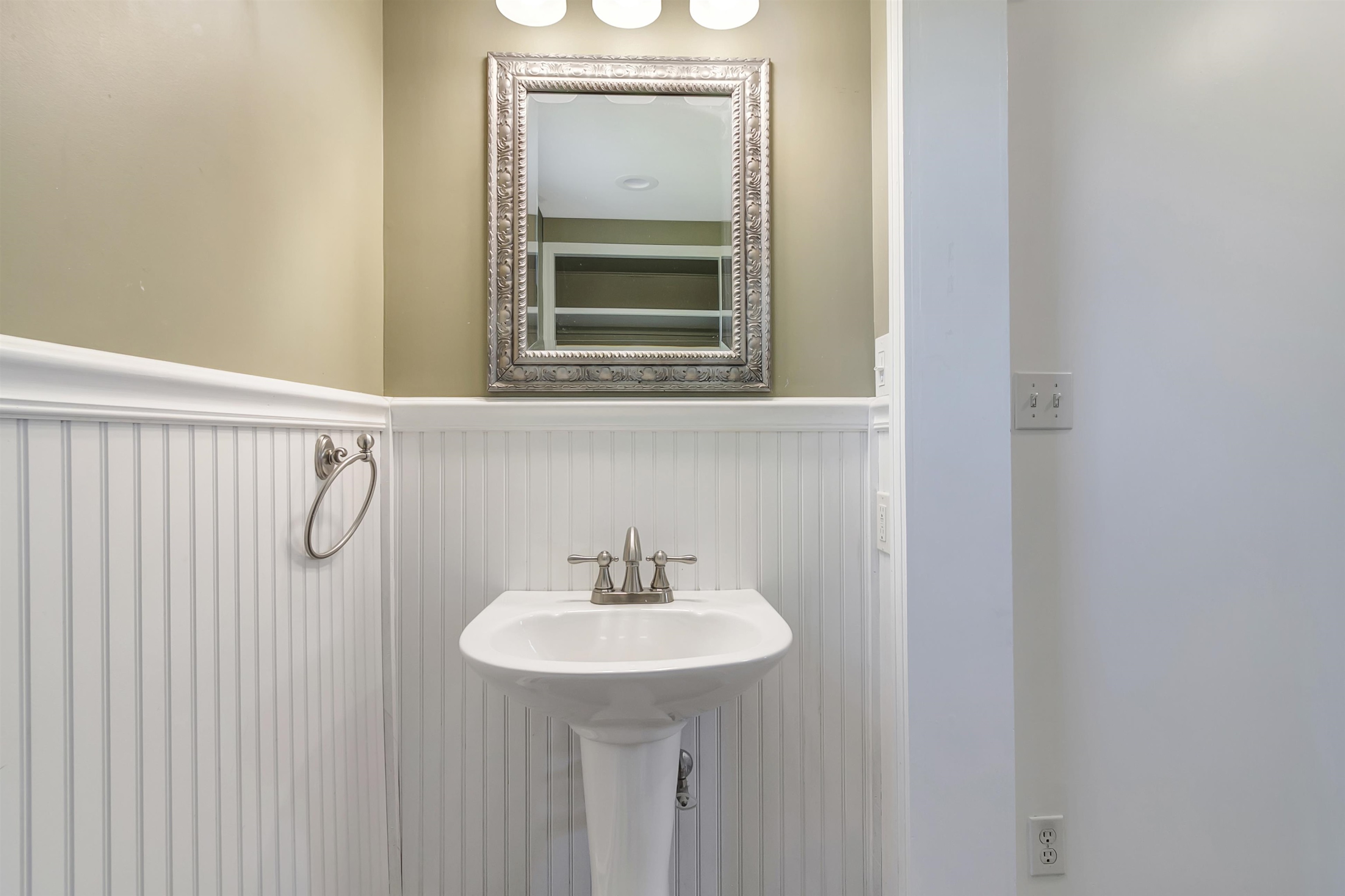 124 River Street Rutland, VT 05701 - Photo 38 of 45
