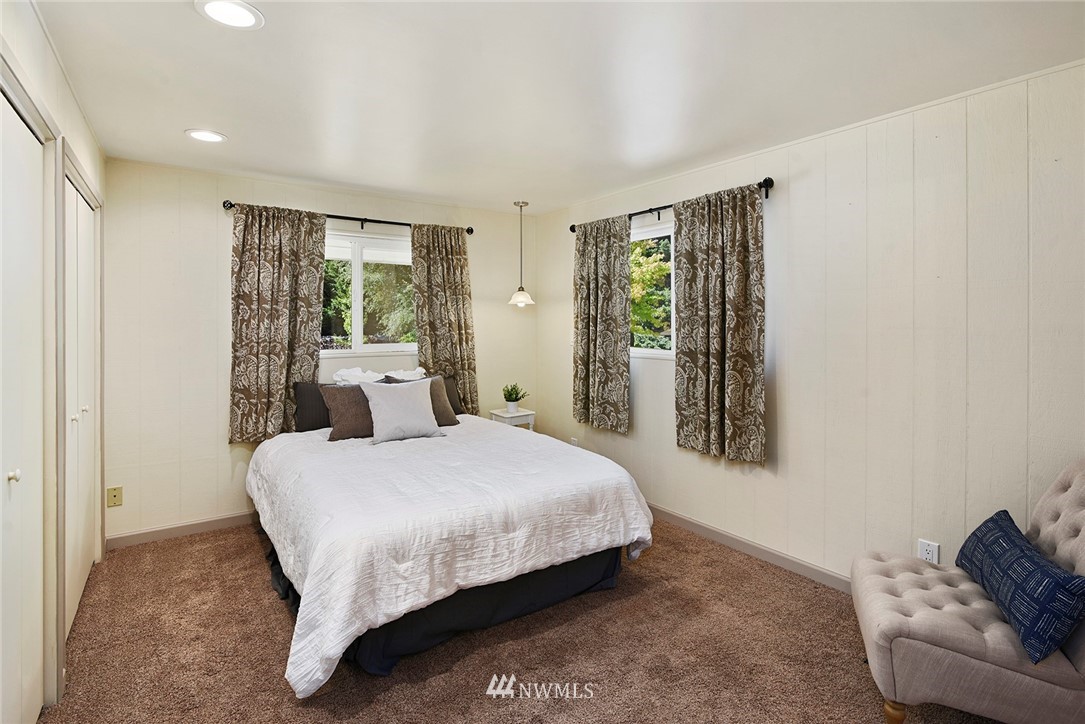 3915 Northeast Rova Road Poulsbo, WA 98370 - Photo 13 of 40 Gallery Image 13