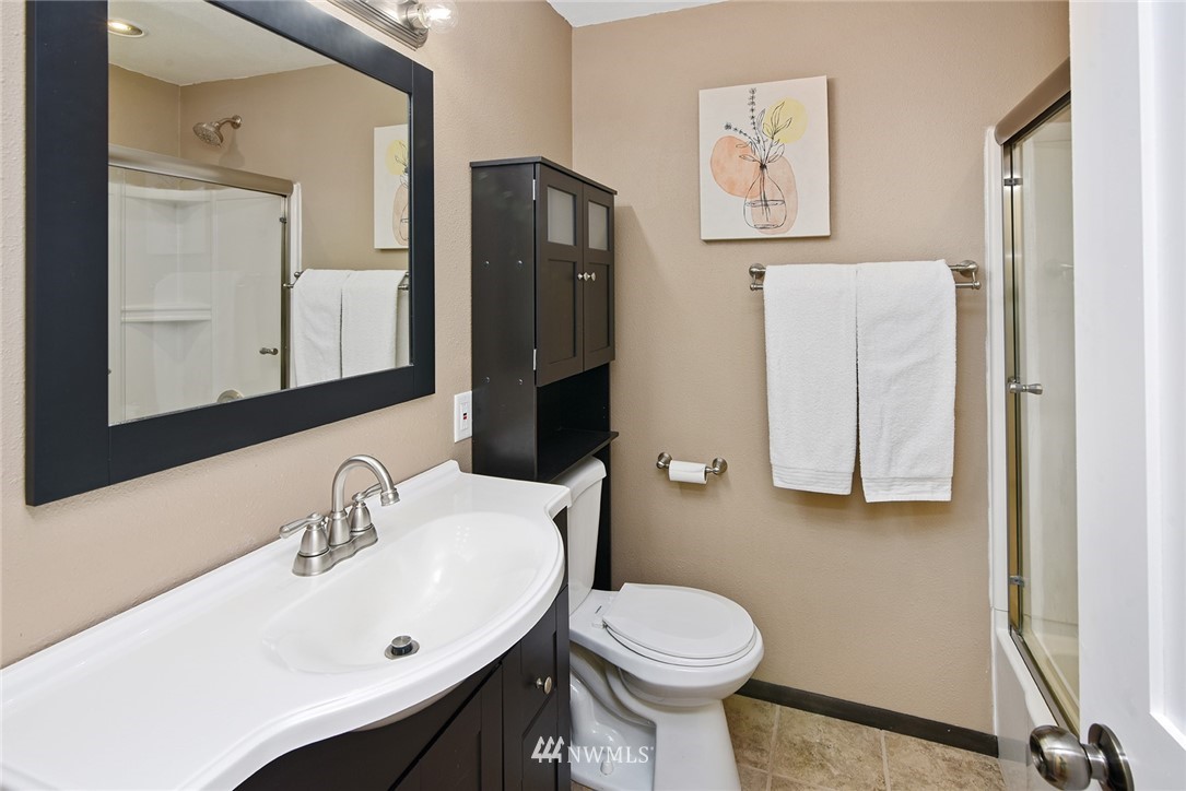 3915 Northeast Rova Road Poulsbo, WA 98370 - Photo 22 of 40 Gallery Image 22