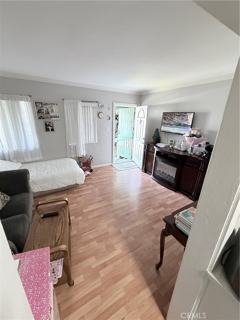 1818 North Rose Avenue Compton, CA 90221 - Photo 3 of 7