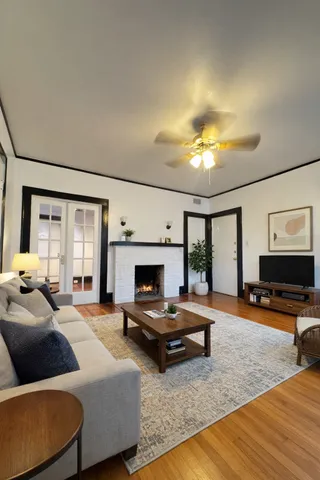 $1,650 | 614 Peden Street, Unit B, Houston, TX 77006