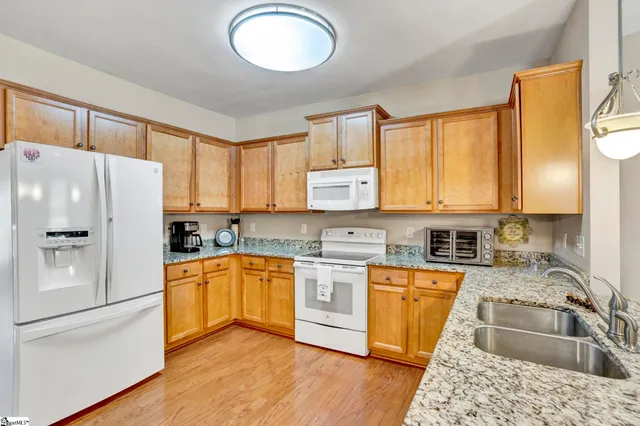 $339,900 | 100 Amherst Way, Easley, SC 29642