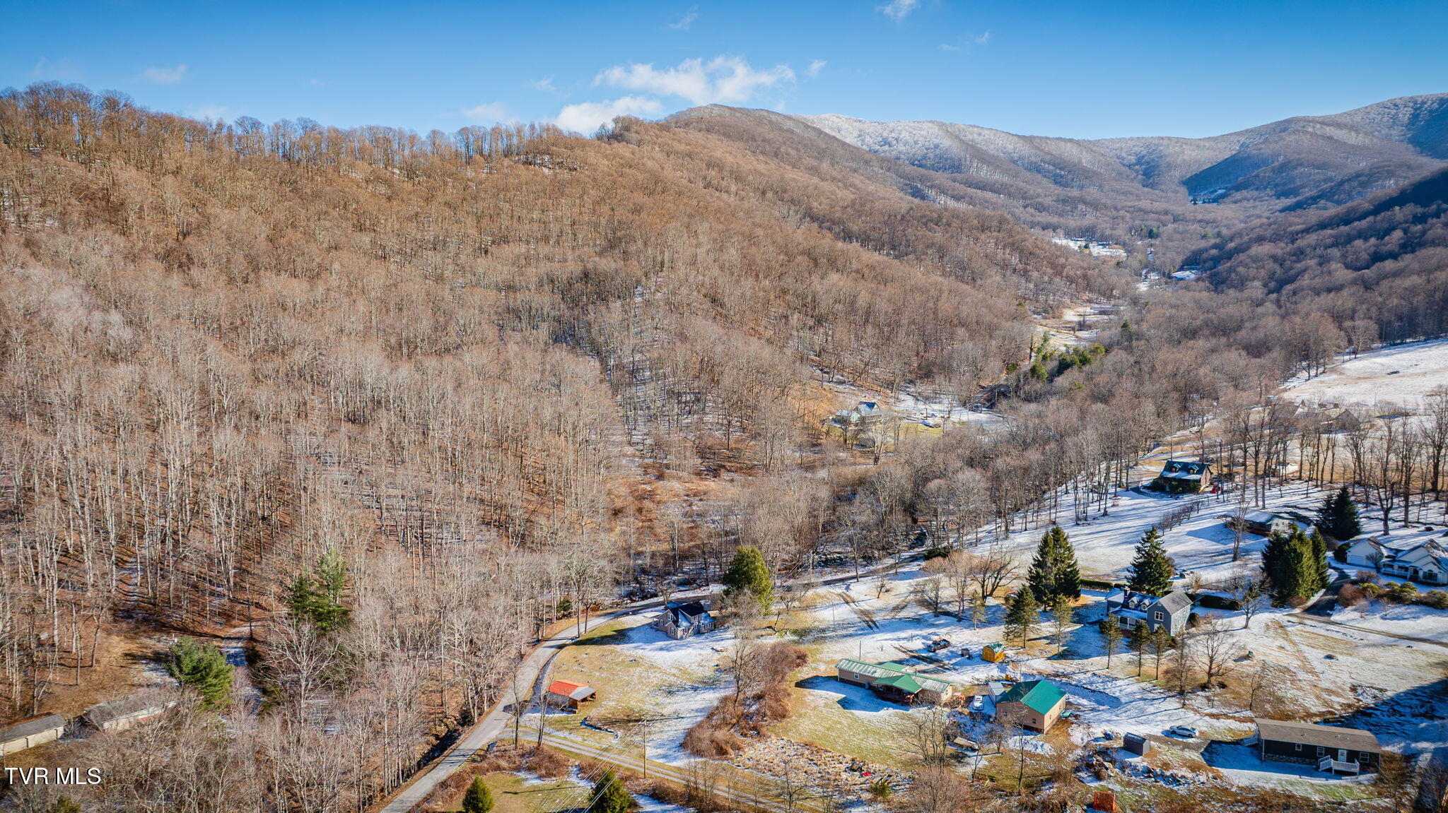 592 Heaton Creek Road Roan Mountain, TN 37687 - Photo 34 of 37 103
