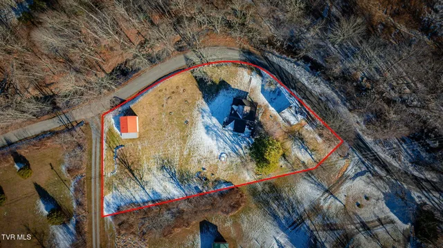 $260,000 | 592 Heaton Creek Road, Roan Mountain, TN 37687