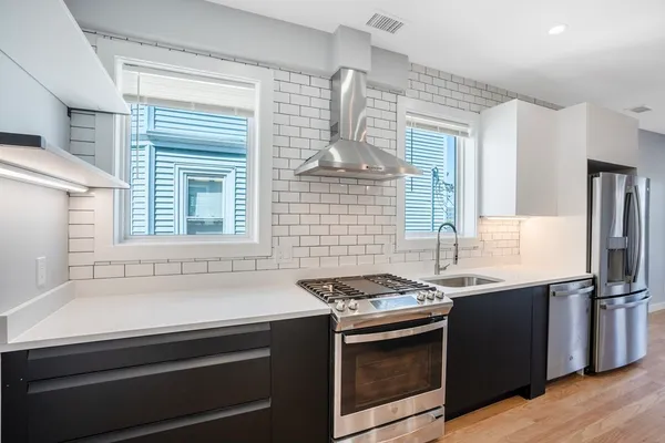 $6,650 | 27 Linden Street, Unit 1, Boston, MA 02134