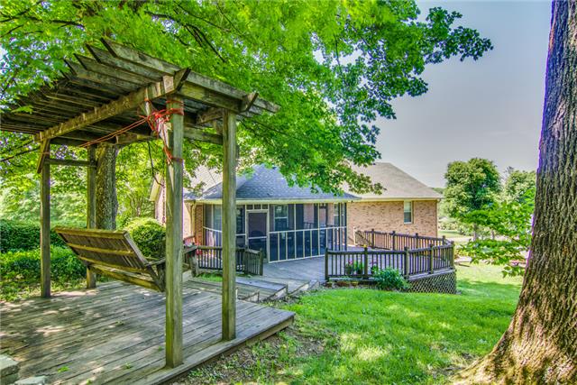 207 Stoneybrook Road Columbia, TN 38401 - Photo 2 of 20 Back Yard is a private retreat...