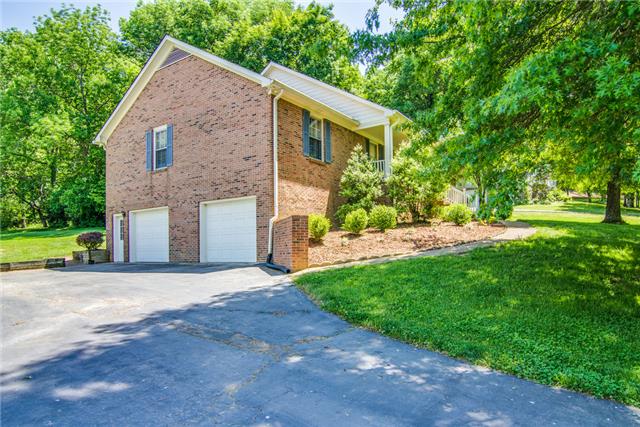 207 Stoneybrook Road Columbia, TN 38401 - Photo 15 of 20 You will love the full basement, so much room for vehicles and storage...