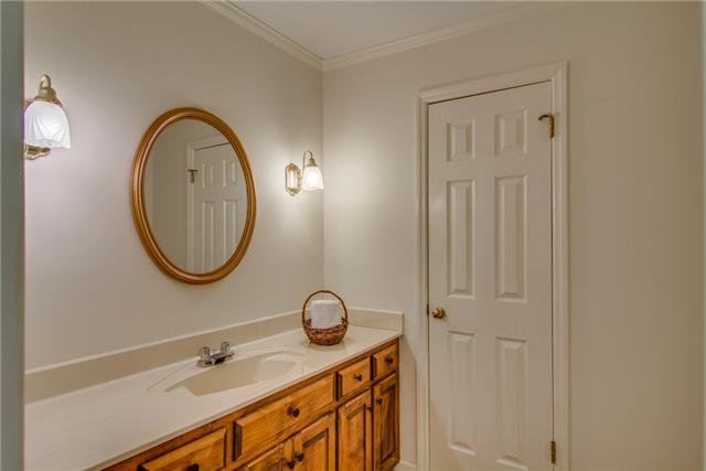 207 Stoneybrook Road Columbia, TN 38401 - Photo 19 of 20 Extra vanity in Master...