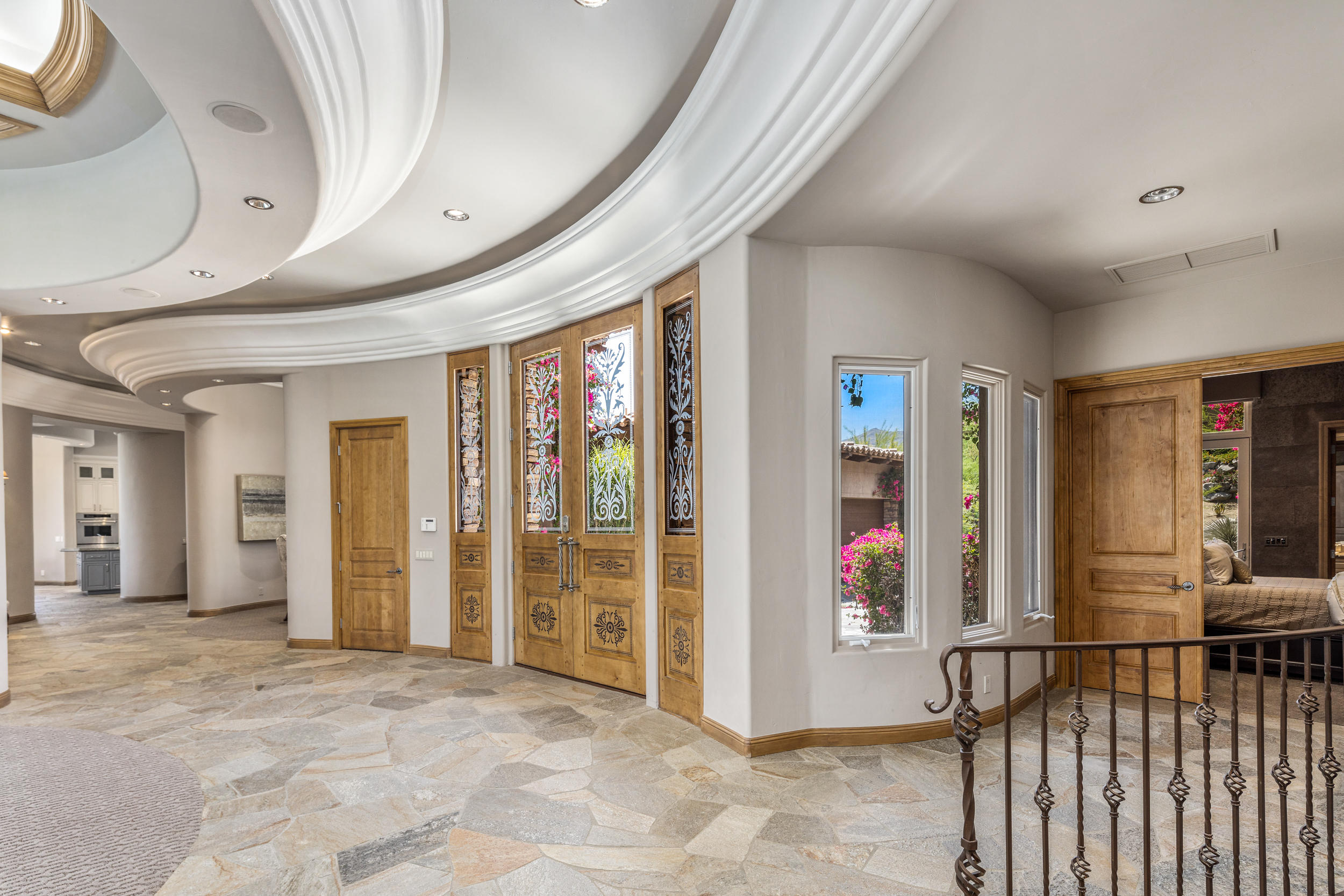 112 Wanish Place Palm Desert, CA 92260 - Photo 5 of 98 068A0228