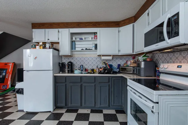 $295,000 | 116 Lillian Drive, Castleton, VT 05735