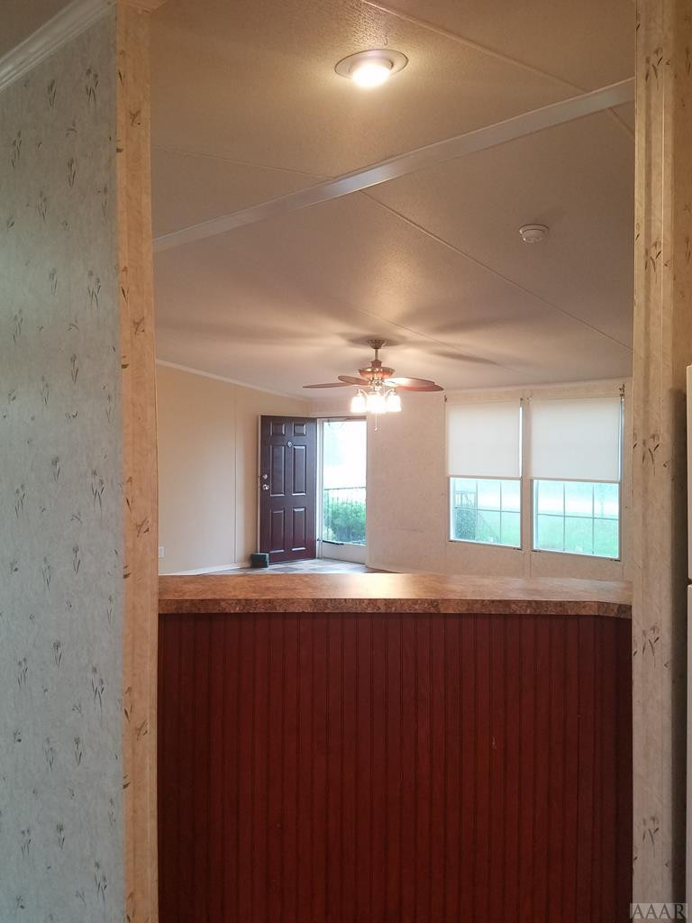 111 Thick Neck Road Edenton, NC 27932 - Photo 8 of 29 Eat in Bar
