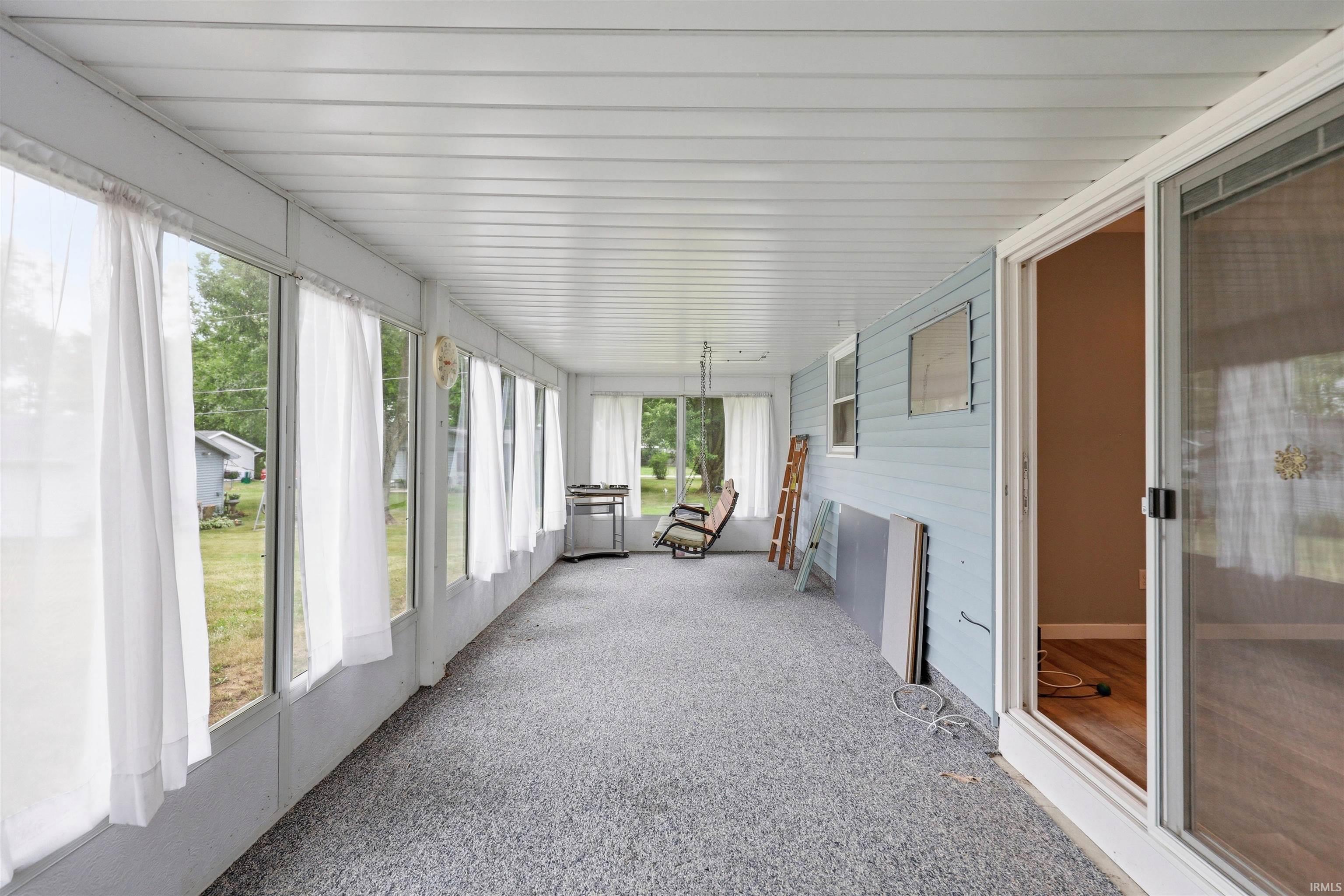 11712 Roberts Road Harlan, IN 46743 - Photo 10 of 48