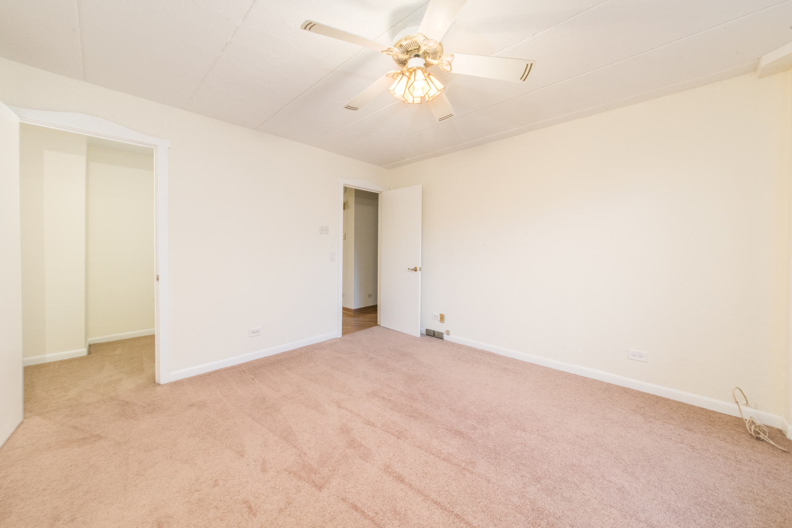 1 Renaissance Place, Unit 309 Palatine, IL 60067 - Photo 18 of 28 a view of an empty room