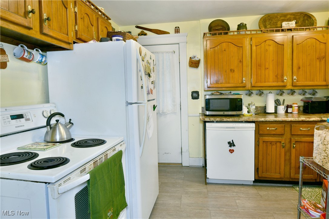 9210 Howland Springs Road Southeast Warren, OH 44484 - Photo 22 of 50