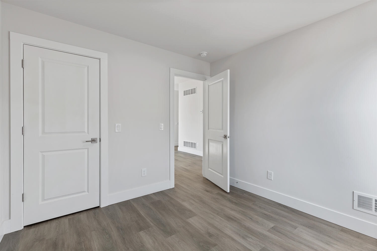 3466 Clinton Way Jackson, MI 49201 - Photo 10 of 25