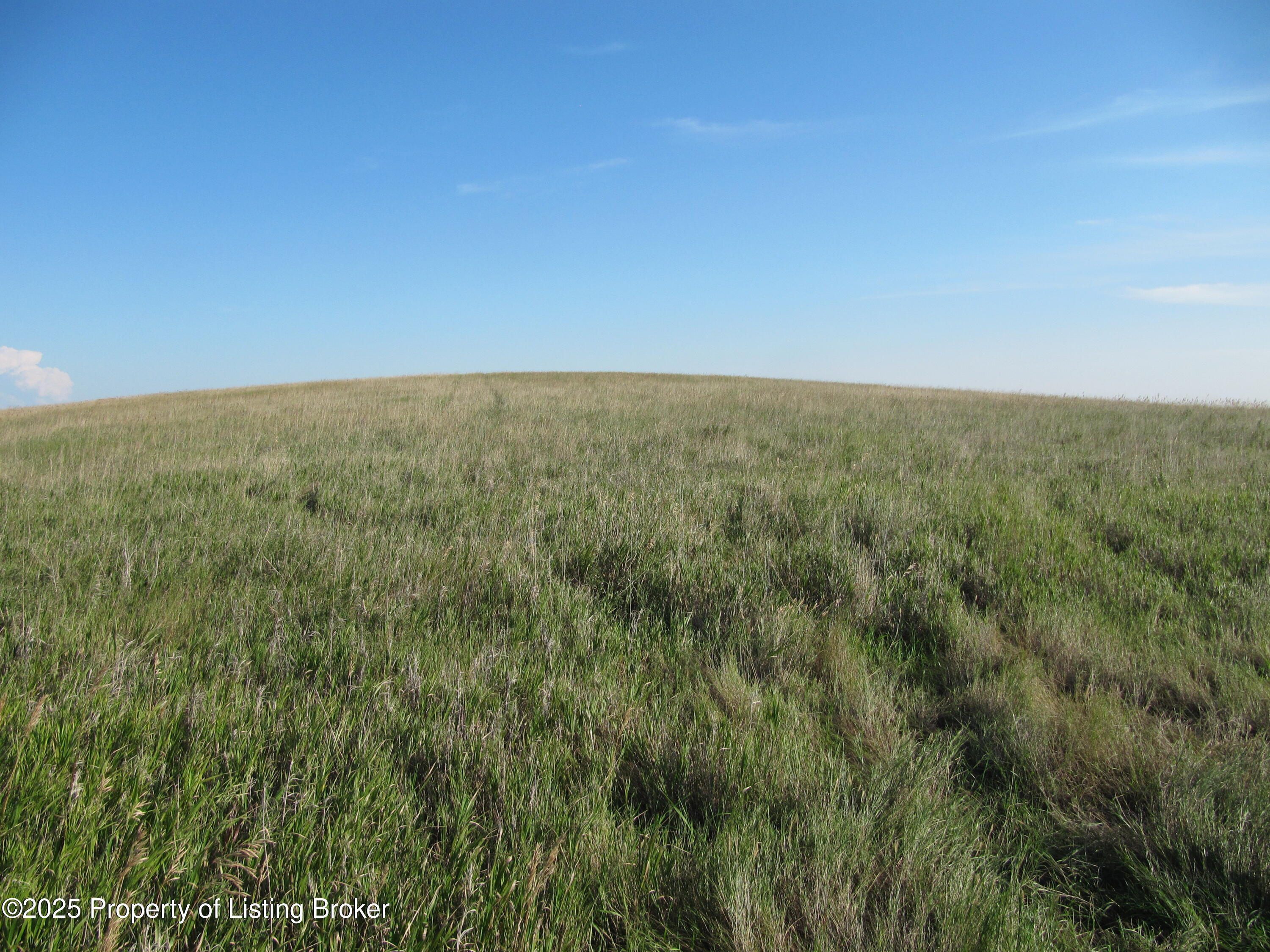 25th Street Southwest Beach, ND 58621 - Photo 11 of 23 IMG_1408