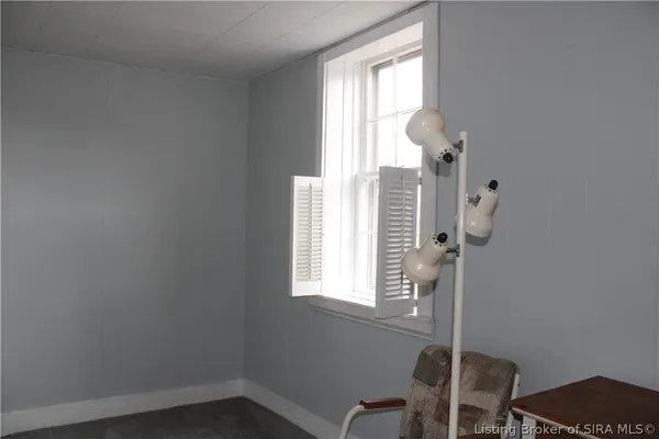 $168,000 | 616 Gerry Lane, Madison, IN 47250