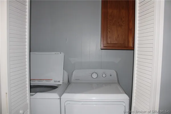 $168,000 | 616 Gerry Lane, Madison, IN 47250