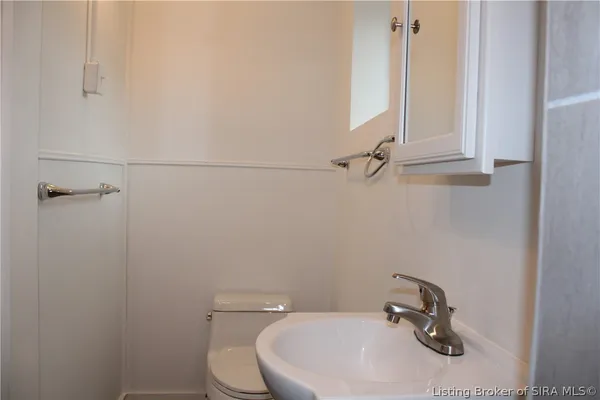 $168,000 | 616 Gerry Lane, Madison, IN 47250