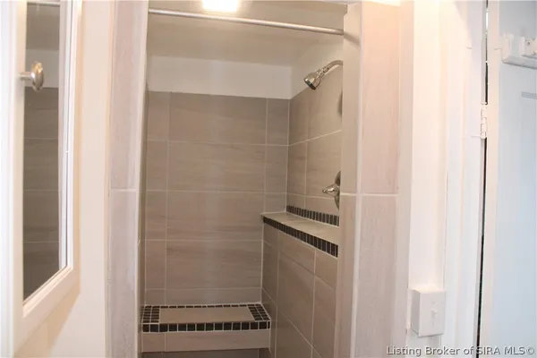 $168,000 | 616 Gerry Lane, Madison, IN 47250